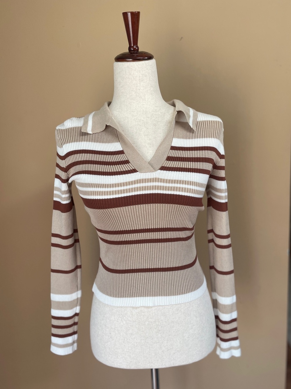 Almost Famous Fitted Long Sleeve Collared Sweater Medium Brown Stripes Y2K 90s